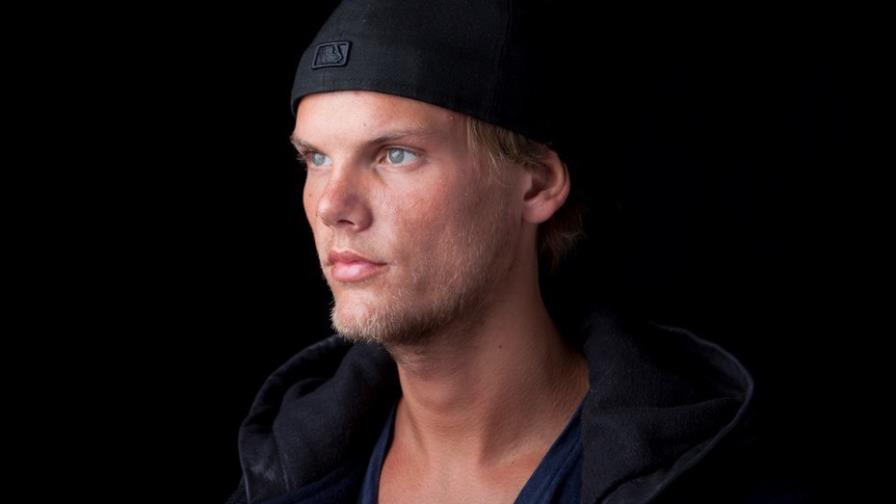 Avicii se habría suicidado; familia envía un comunicado