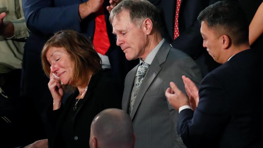  Familia del estadounidense Warmbier demanda a Corea del Norte por asesinato