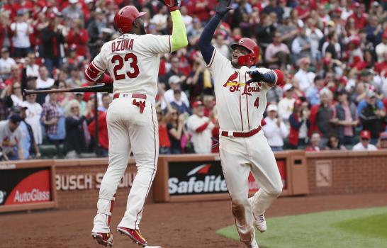 Cardenales ganan duelo de líderes; Diamondbacks vuelven al camino del triunfo 