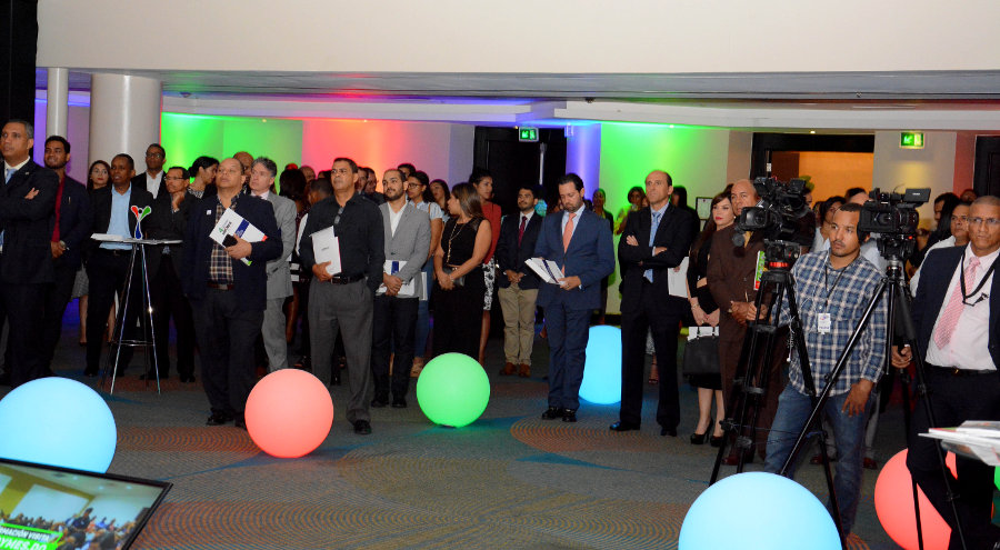 Público presente en el acto de lanzamiento de la Semana Mipymes.