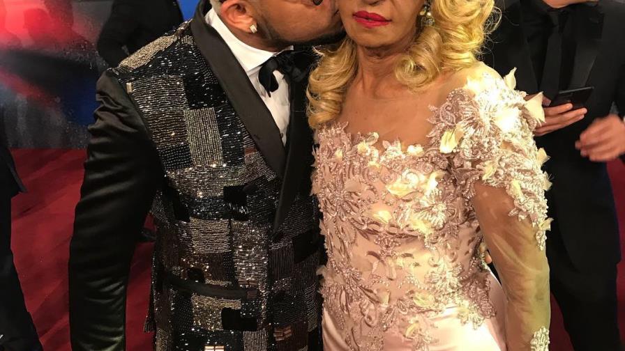 VIDEO: Fefita La Grande bailando y cantando ‘dembow’ VIDEO: Fefita La Grande bailando y cantando ‘dembow’