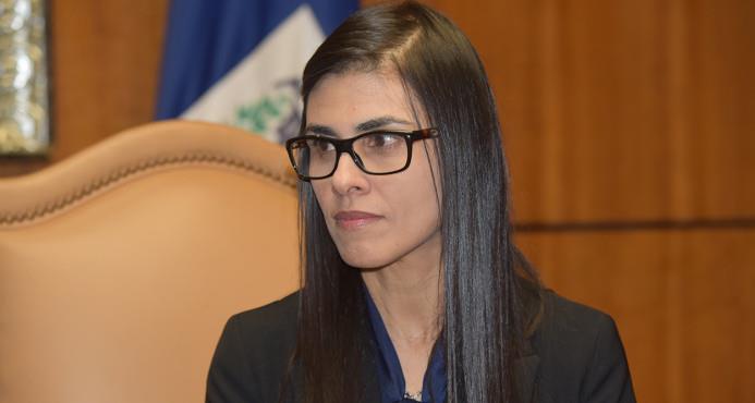 Fiscal Olga Diná Llaverías con la tarea de investigar dos sonados casos de corrupción