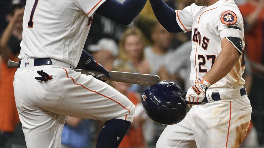 Con 4 imparables de Altuve, Astros aplastan a Atléticos