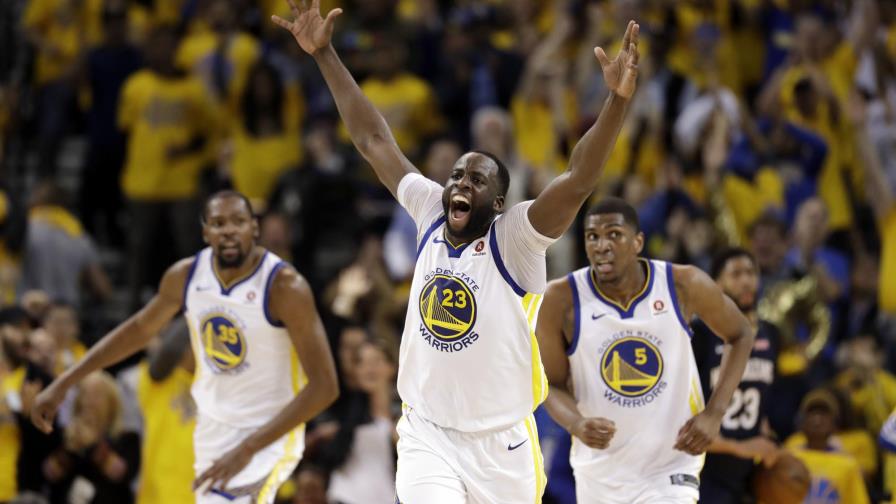 Warriors aplastan a los Pelicans en semifinal de la Conferencia Oeste