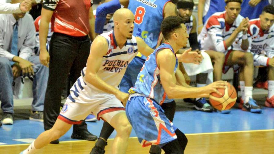 Edward Santana pone al Club Domingo Paulino a ley de una victoria para el título