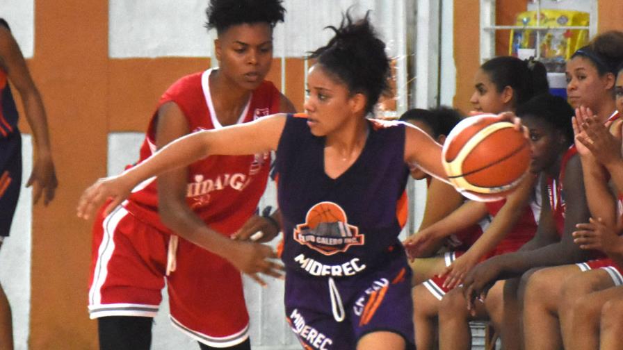 Las Olímpicas y las Reinas se mantienen perfectas en el torneo nacional de baloncesto