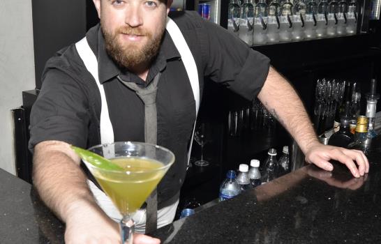 Un bar para los clandestinos 