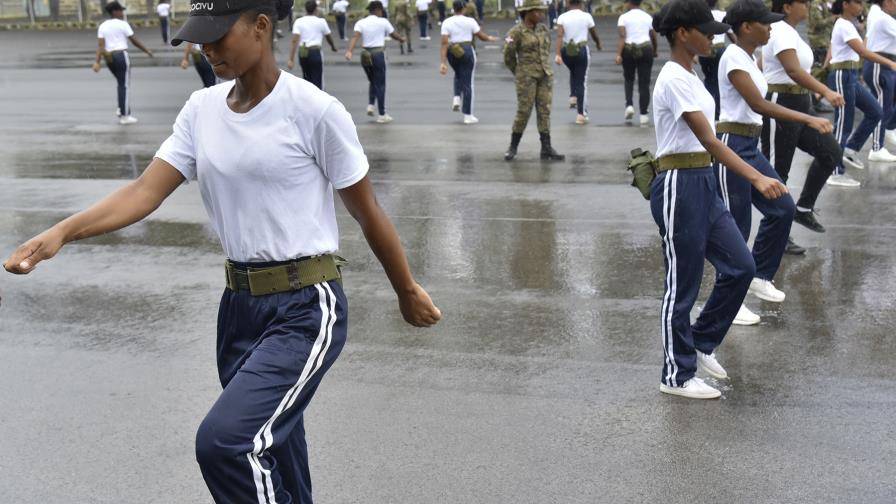 Ejército no sabe cuál será la suerte de las conscriptas Ejército no sabe cuál será la suerte de las conscriptas