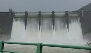 El Indrhi regula caudales en la presa de Valdesia ante pronóstico de fuertes lluvias