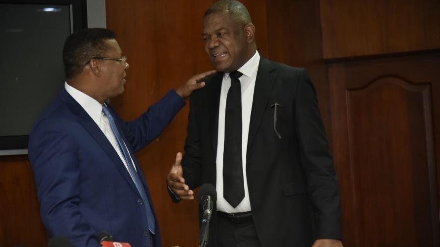 Transmisión en vivo de la rueda de prensa de Martínez Pozo y Dany Alcántara 