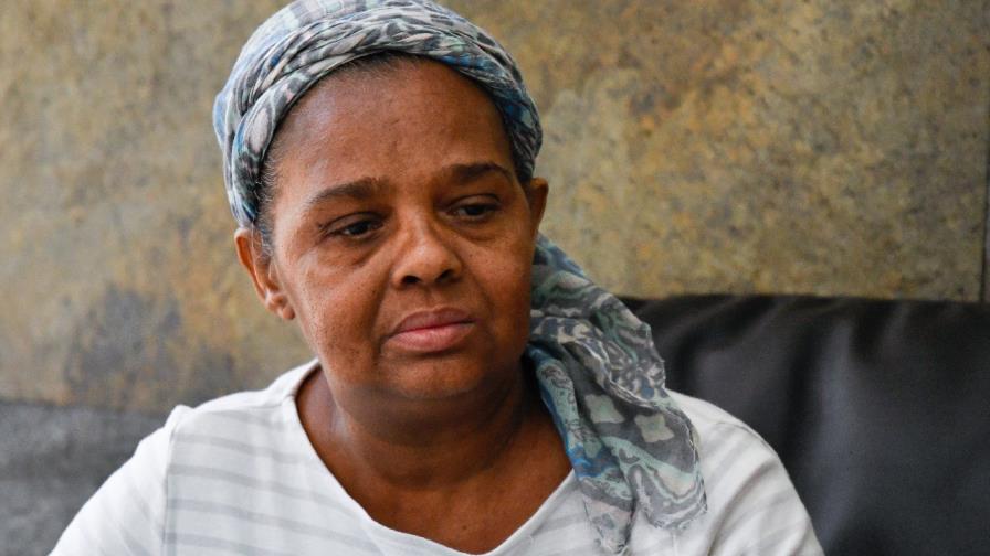 Señora solicita ayuda para comprar prótesis Maxilofacial 