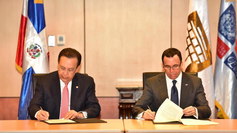 BCRD y Minerd firman acuerdo interinstitucional para educación económica y financiera BCRD y Minerd firman acuerdo interinstitucional para educación económica y financiera