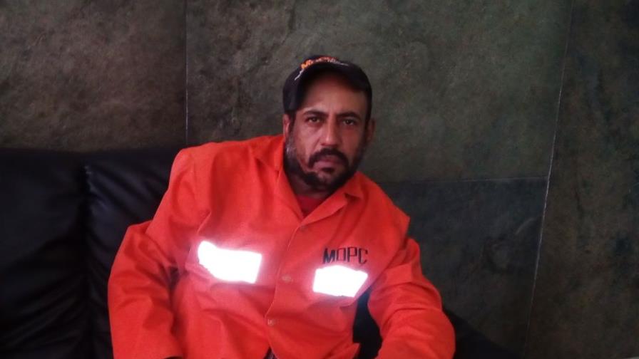 Trabajador del MOPC denuncia que ese ministerio no le paga desde hace  siete meses 