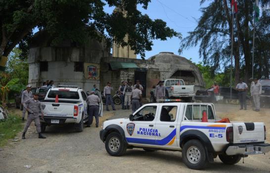 Grupo intenta entrar a la cárcel para linchar acusado de  matar niño en Cancino Adentro