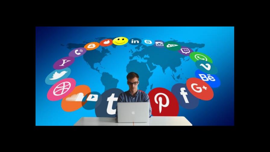 Administrador de redes sociales, alternativa en español a community manager