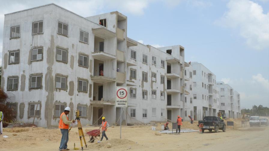 El Invi calcula que el déficit habitacional ha bajado a 700,000 casas El Invi calcula que el déficit habitacional ha bajado a 700,000 casas