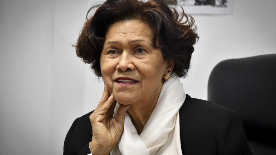 Defensora exige se dé prioridad a las parturientas criollas Defensora exige se dé prioridad a las parturientas criollas