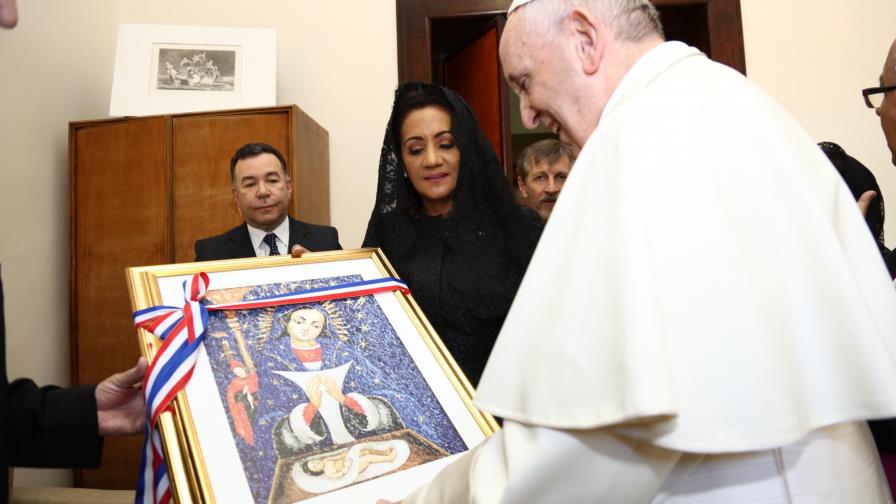 “Ojalá pueda ir”: El papa Francisco a invitación de Cándida Montilla de Medina 