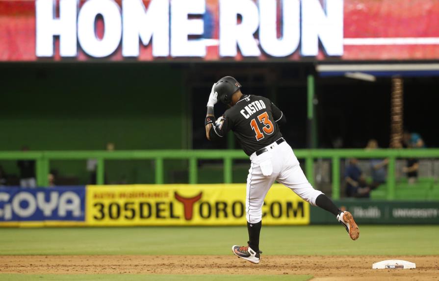 VÍDEO: Starlin Castro jonronéo en el triunfo de los Marlins