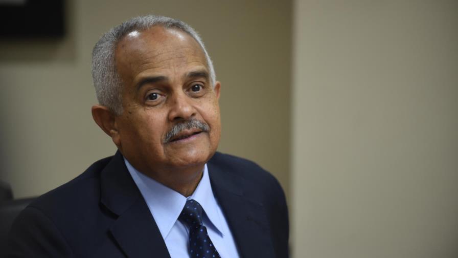 Exhortan a nuevo ministro de Agricultura a reducir la burocracia Exhortan a nuevo ministro de Agricultura a reducir la burocracia