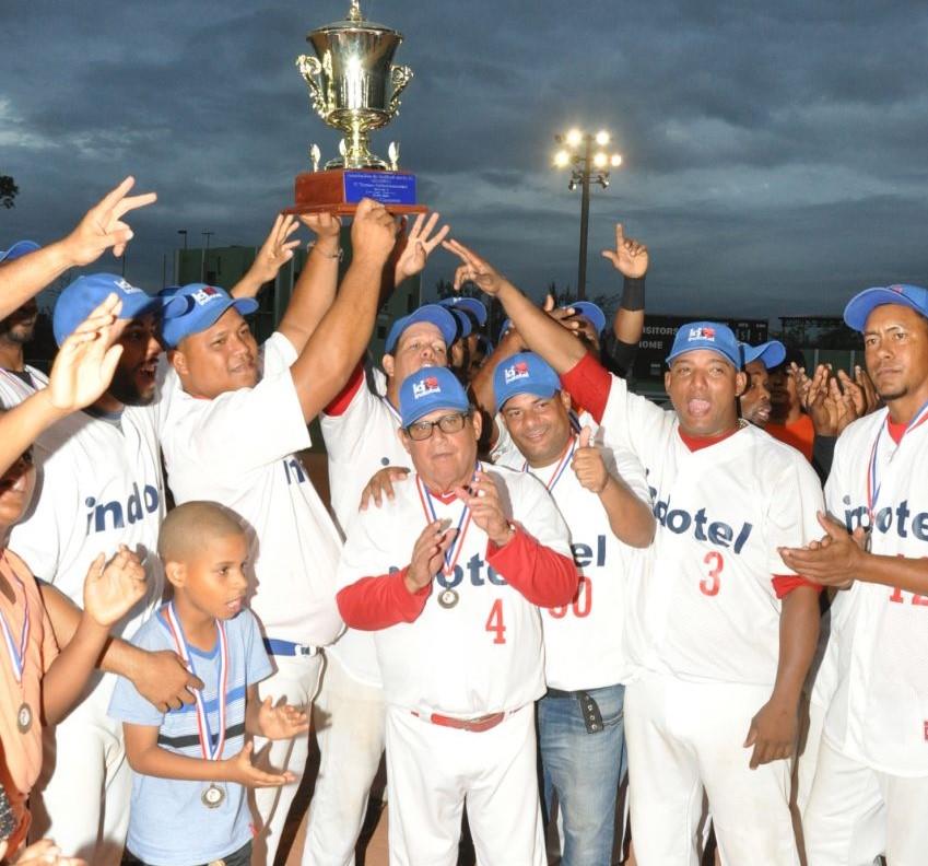 El Indotel revalida título en sóftbol gubernamental; vence a la Vicepresidencia