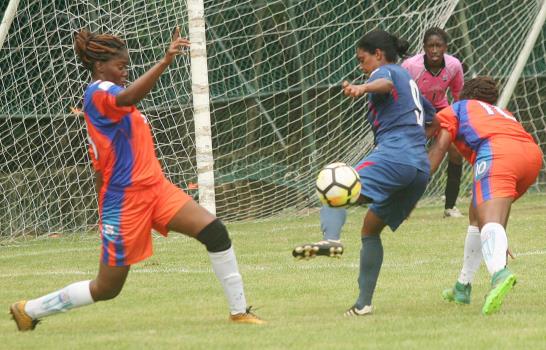 Cuba conquista el primer lugar en eliminatoria Mundial de Fútbol Femenino 2019