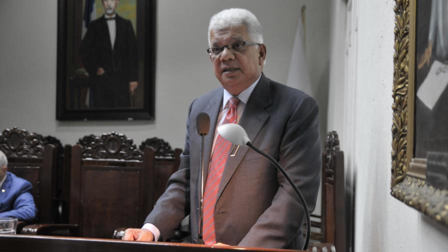 Nuevo libro de Miguel Guerrero analiza el papel de los medios en el proceso democrático dominicano