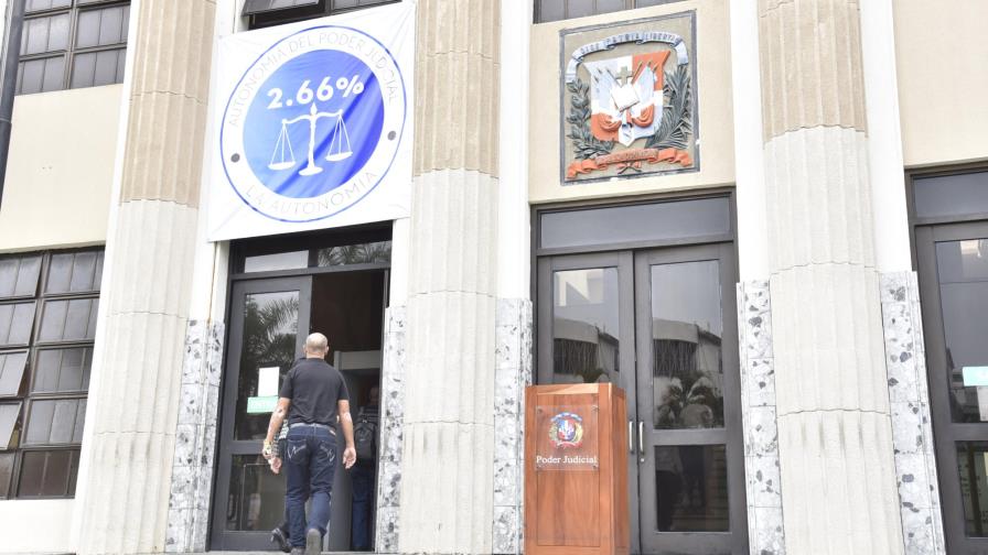 Mujer fingió estar embarazada; negoció una bebé Mujer fingió estar embarazada; negoció una bebé
