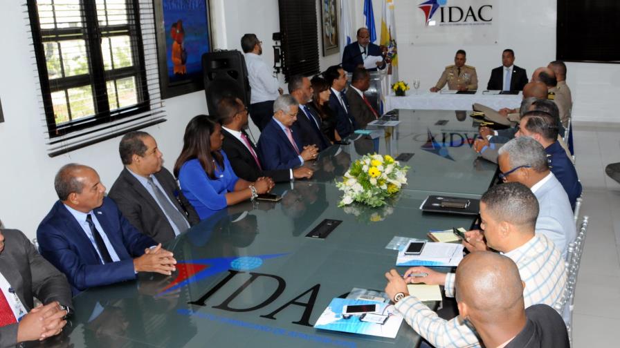IDAC dona tres drones de última generación para vigilancia en la frontera IDAC dona tres drones de última generación para vigilancia en la frontera