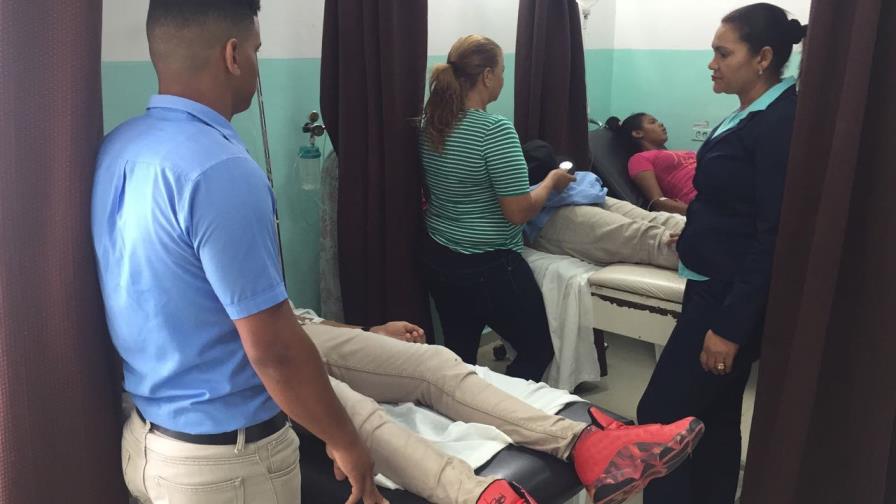 Se intoxican 15 estudiantes en San Francisco de Macorís con productos para fumigar Se intoxican 15 estudiantes en San Francisco de Macorís con productos para fumigar