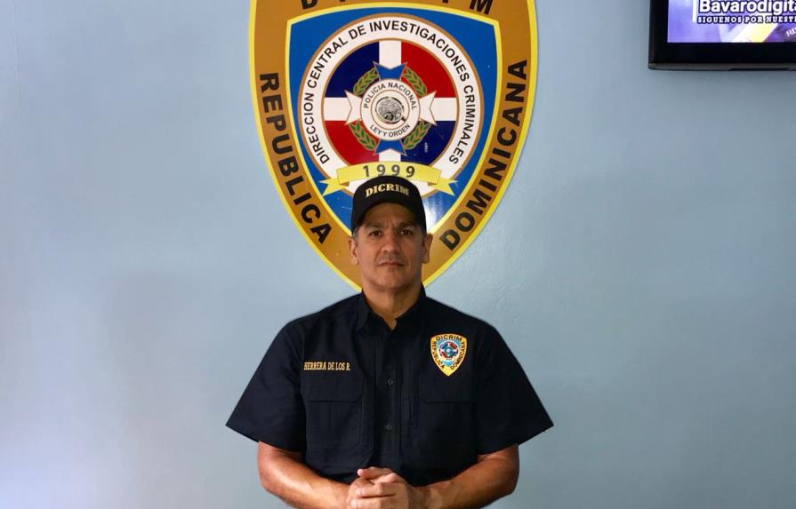 Eddy Herrera se convierte en policía por un día