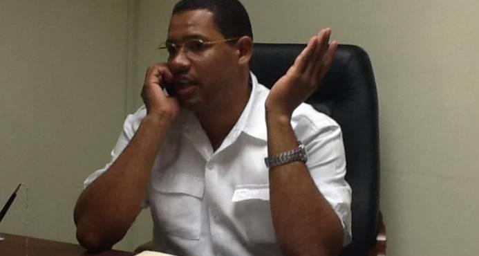 Embajada dominicana en EE.UU. mantiene hermetismo sobre deportación de Argenis Contreras
