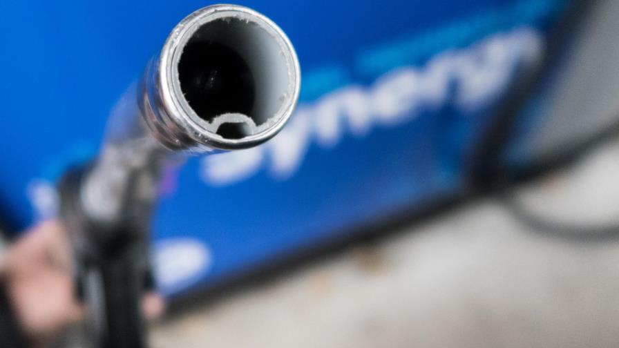 El Gobierno reconoce que el precio del petróleo podría afectar al país El Gobierno reconoce que el precio del petróleo podría afectar al país