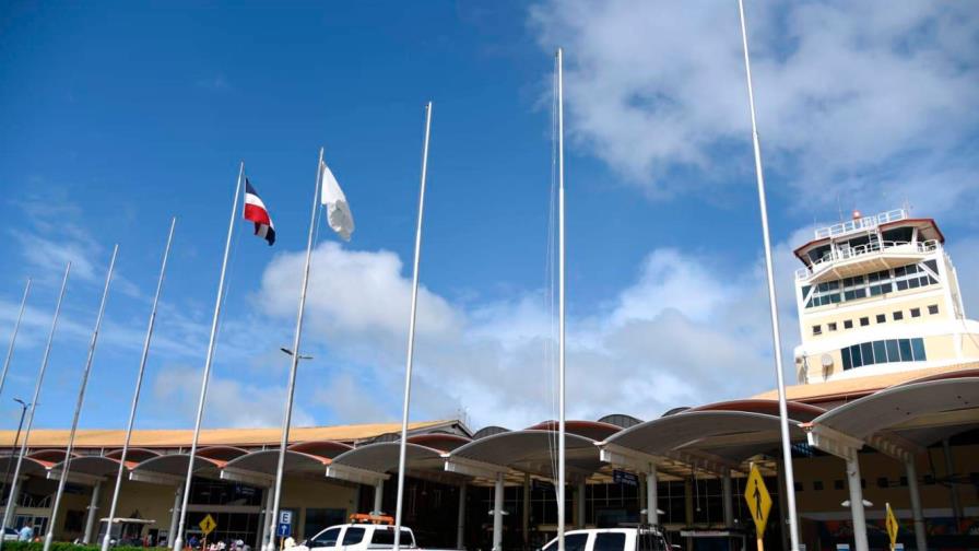 Hombre de falsa alarma en aeropuerto del Cibao es acusado por terrorismo y violencia de género Hombre de falsa alarma en aeropuerto del Cibao es acusado por terrorismo y violencia de género