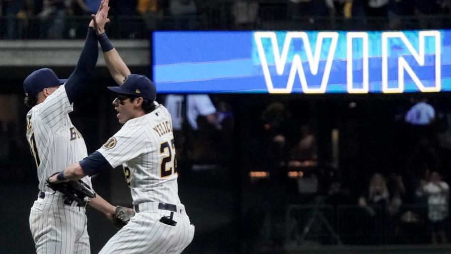 Cerveceros arrancan con buen pie, derrotando a los Bravos