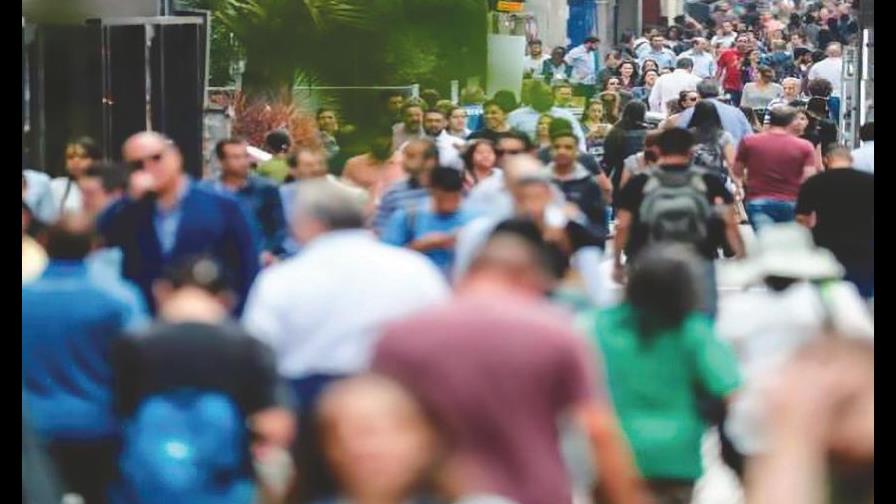 Estudio: situación financiera   de ciudadanos en RD es de sobrevivencia y vulnerabilidad