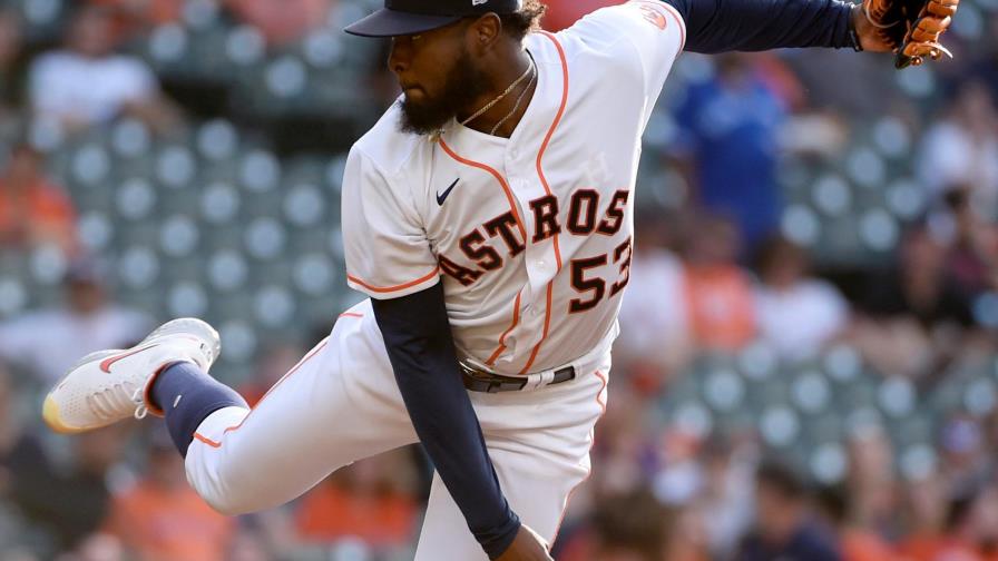 Duelo de dominicanos: Freddy Peralta contra Luis Castillo Duelo de dominicanos: Freddy Peralta contra Luis Castillo