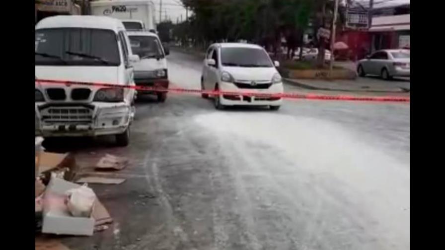 Derrame de sustancia peligrosa en el kilómetro 12 de la carretera Sánchez