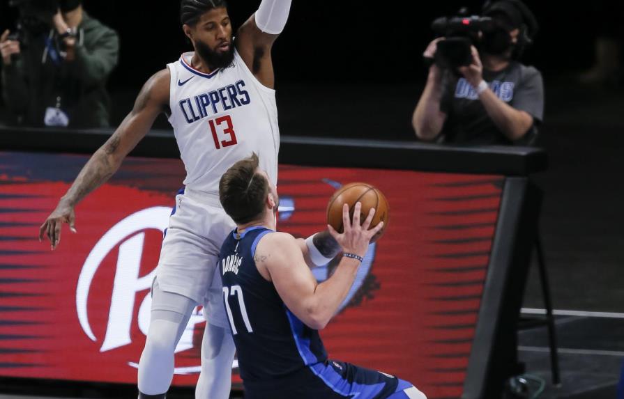 Vídeo | Leonard y los Clippers se imponen sobre los Mavericks