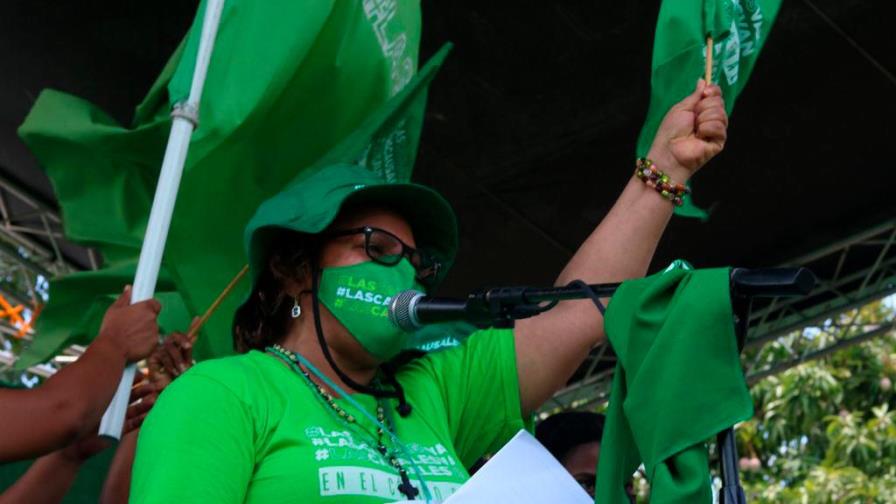 Marchan para exigir un Código Penal que incluya las tres causales del aborto Marchan para exigir un Código Penal que incluya las tres causales del aborto