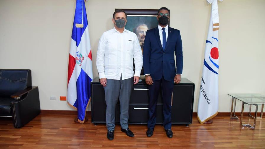 Hacienda y Cámara de Cuentas pondrán en marcha plan para fomentar eficiencia en auditorías Hacienda y Cámara de Cuentas pondrán en marcha plan para fomentar eficiencia en auditorías