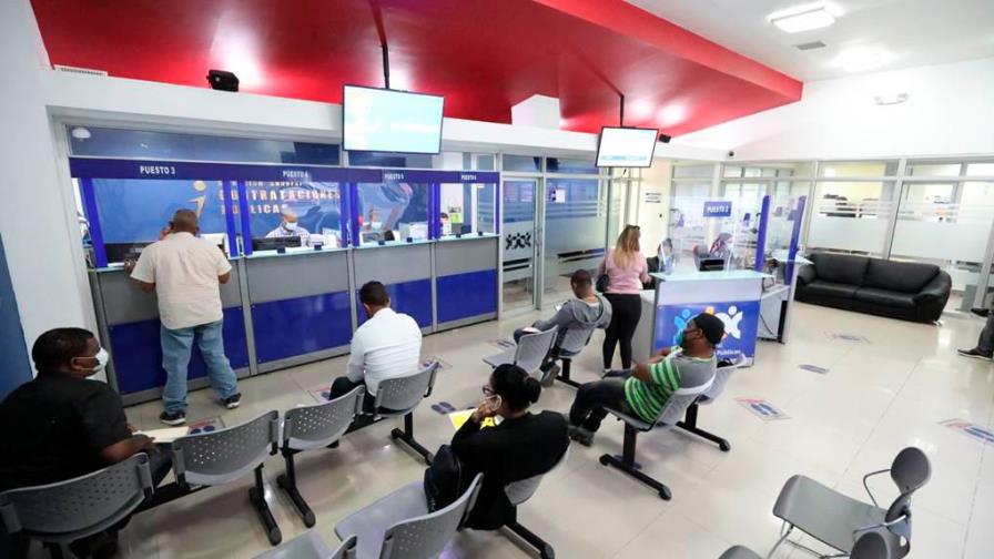 Contrataciones Públicas inhabilita a 33 proveedores por faltas leves y graves