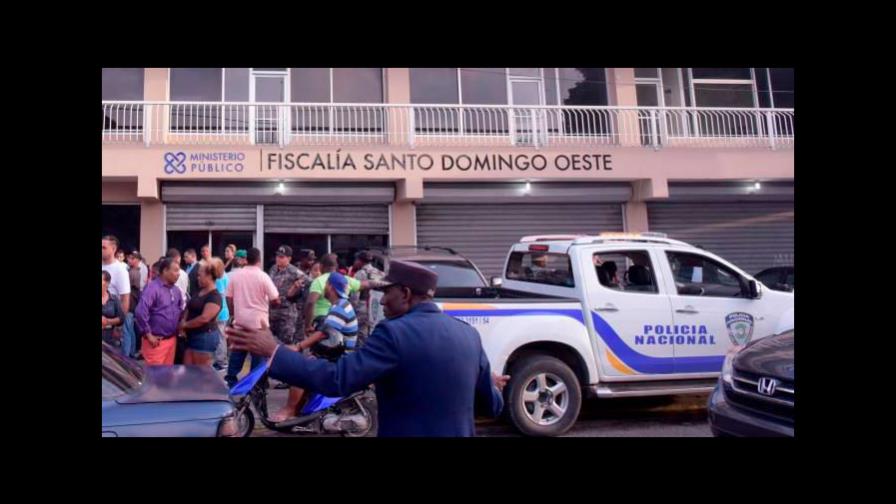 Solicitarán prisión preventiva contra hombre acusado de violar su hija de 13 años en SDO