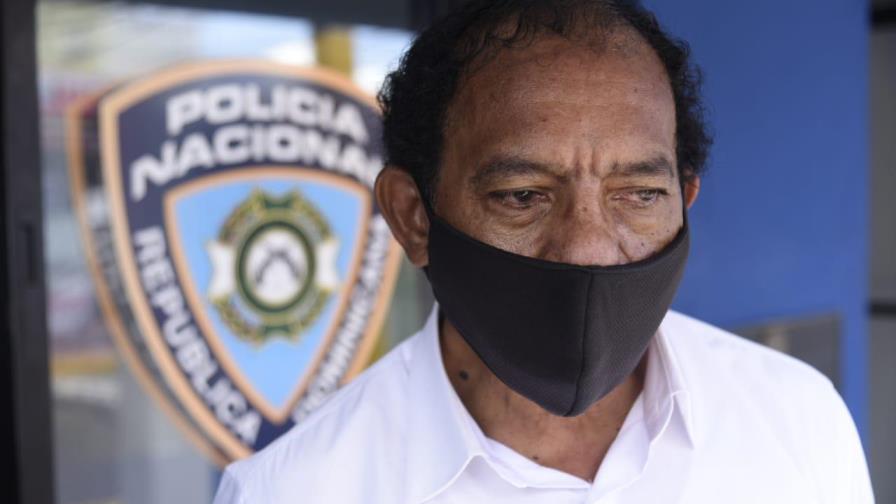 PN apresa periodista por incidente a la entrada de actividad con el presidente Abinader 
