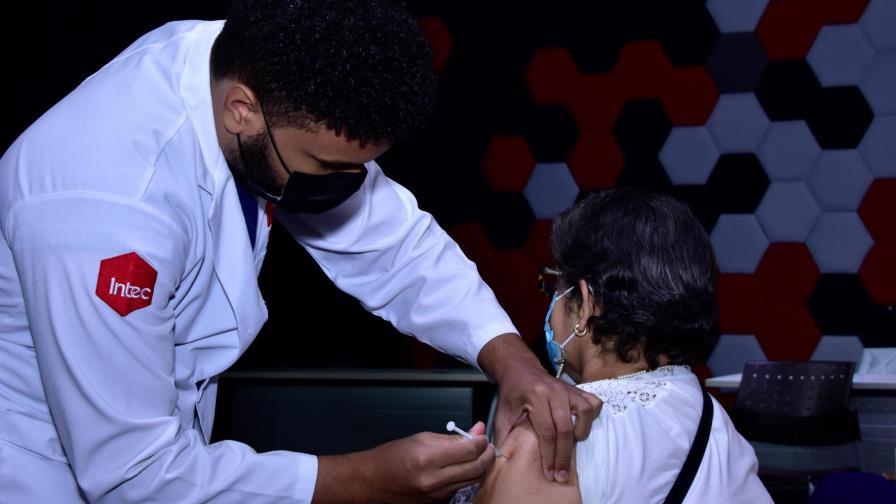 Intec aplicará segunda dosis de la vacuna contra el coronavirus a partir del 30 de marzo