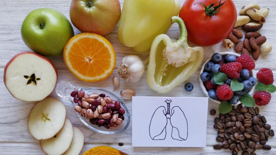 Estos alimentos favorecen la salud de tus pulmones