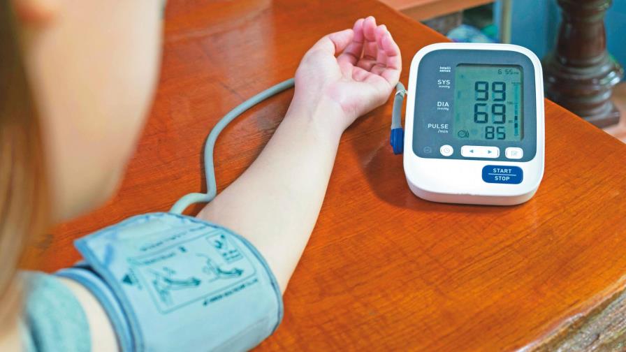 Cómo tomarse la presión correctamente en casa Cómo tomarse la presión correctamente en casa
