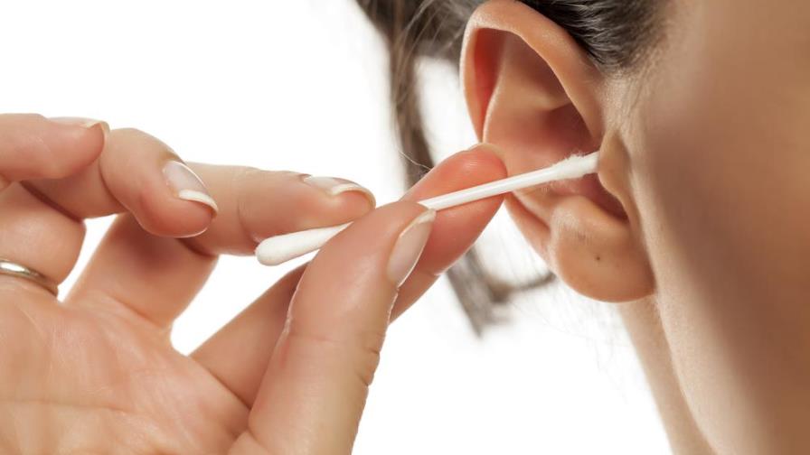 ¿Cómo limpiar de forma correcta tus oídos?