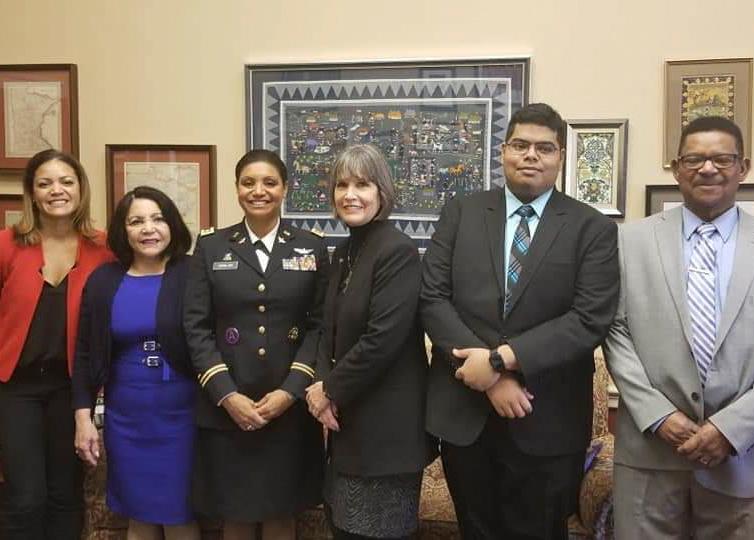 En los últimos años Marisol Chalas trabajó como Fellow Legislativa de la Congresista Betty McCollum de Minnesota.