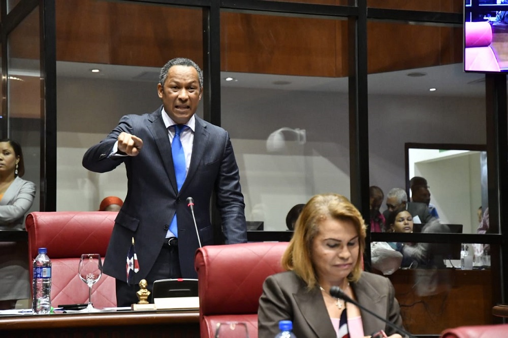 Dionis Sánchez dijo que en la frontera son comunes los incidentes.